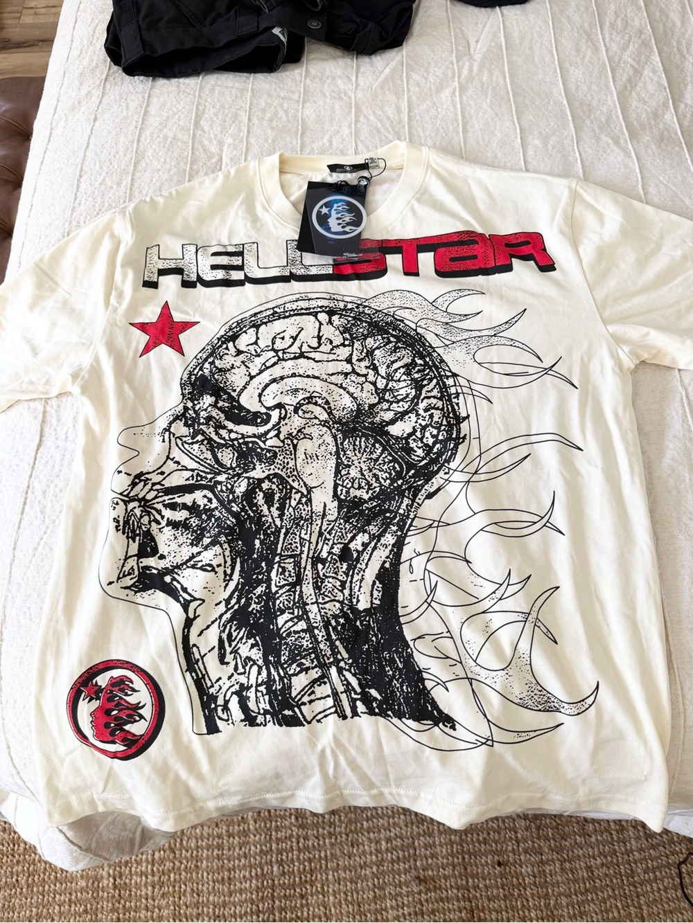 Hellstar Men's Short-Sleeve Graphic Tee in Cream with Red Accents
